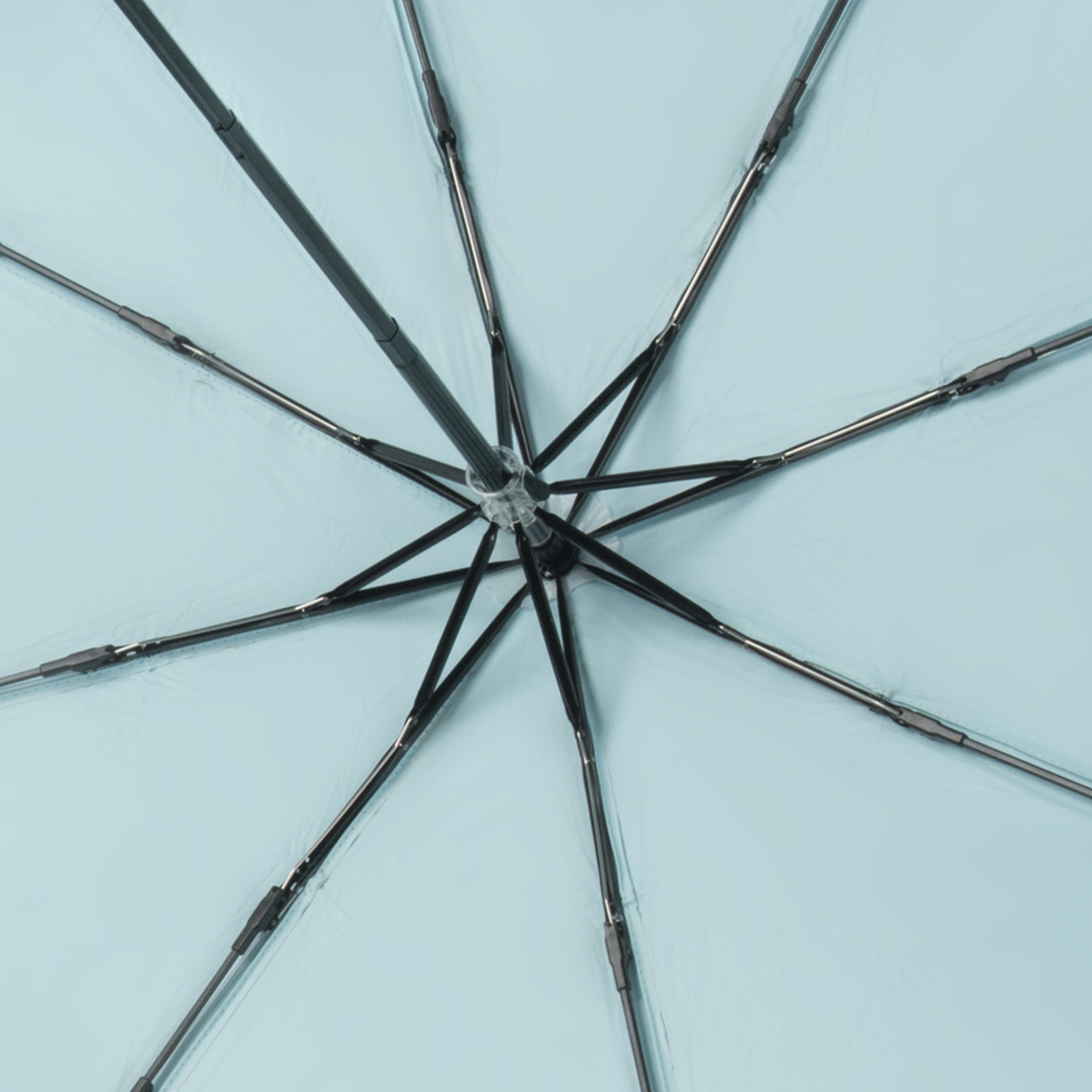 Cool Shader – with wooden handle & modern design